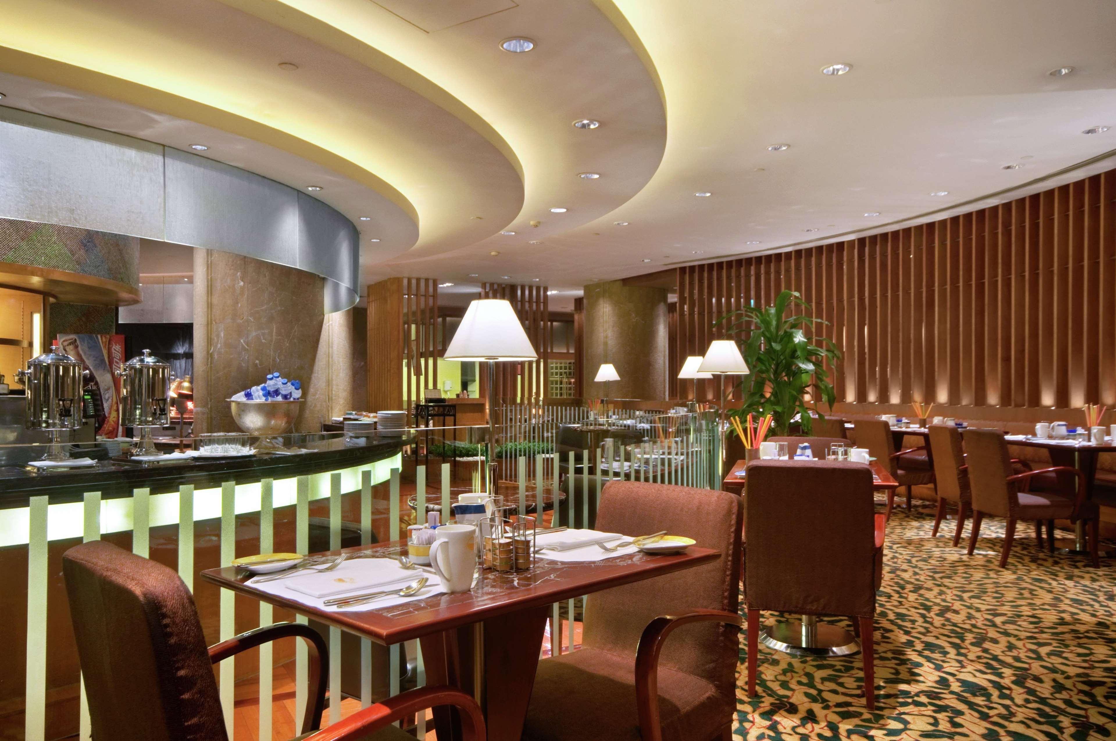 Hotel Hilton Chongqing Restaurant photo